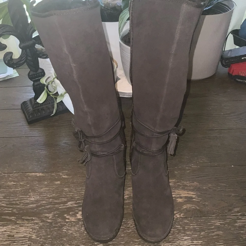 BareTraps Brown Over the Knee Brown Suede Fur Lined Wedge Boots Side Zipper 6M